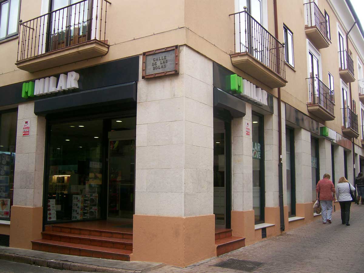store-thumbnail