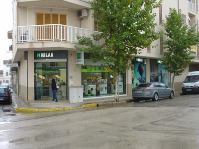store-thumbnail