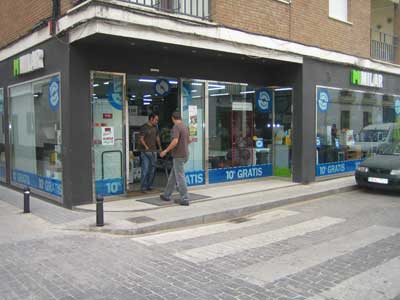 store-thumbnail
