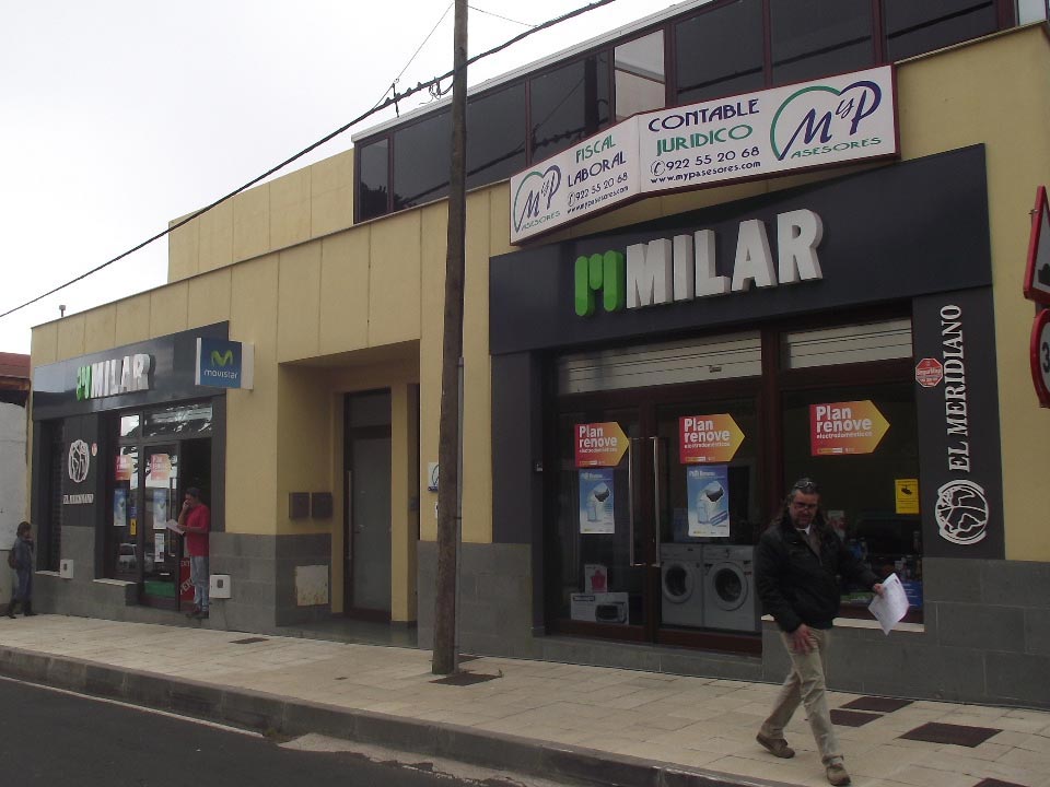 store-thumbnail