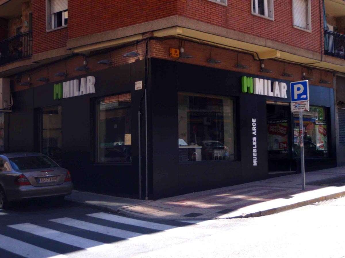store-thumbnail