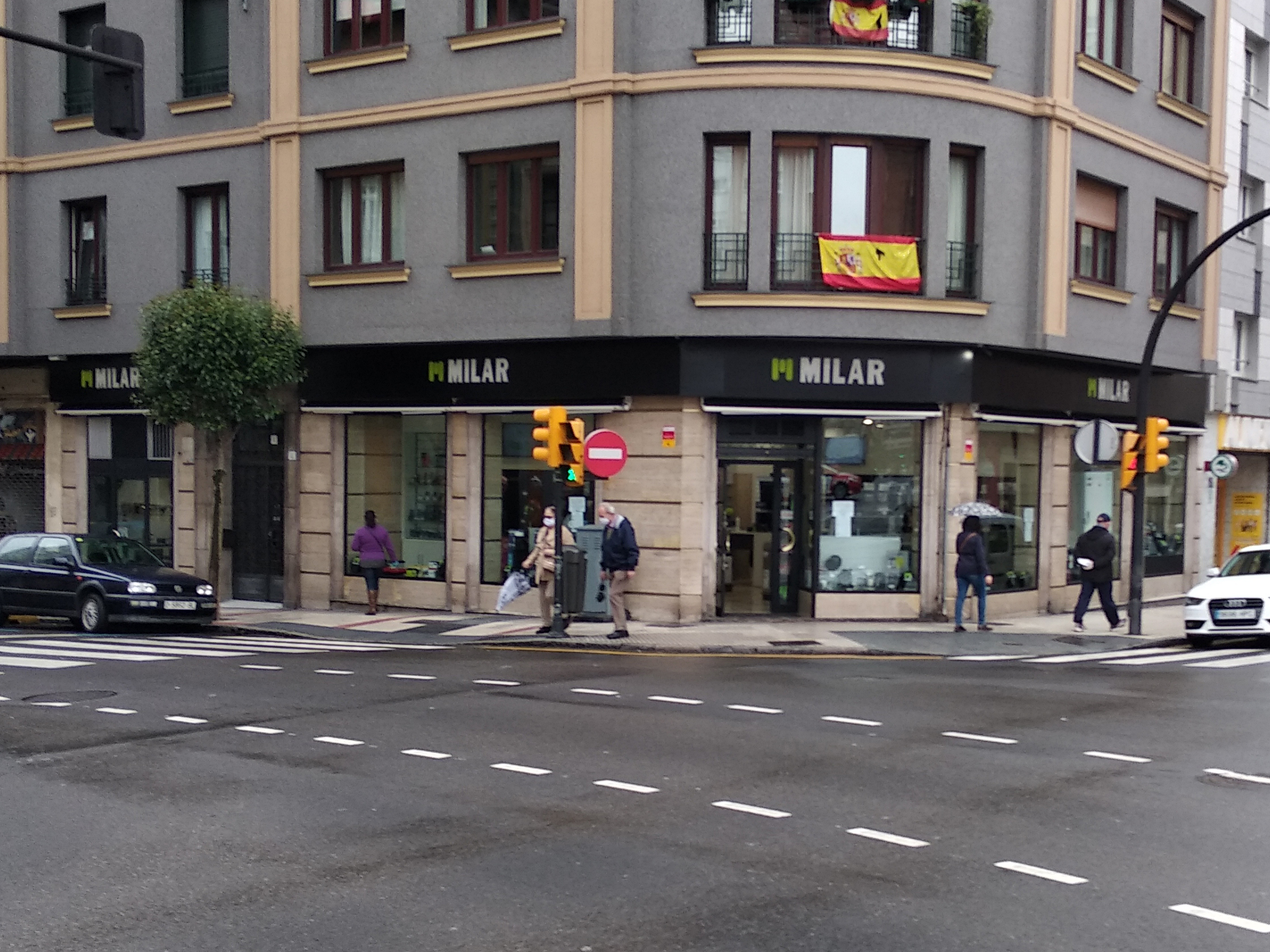 store-thumbnail